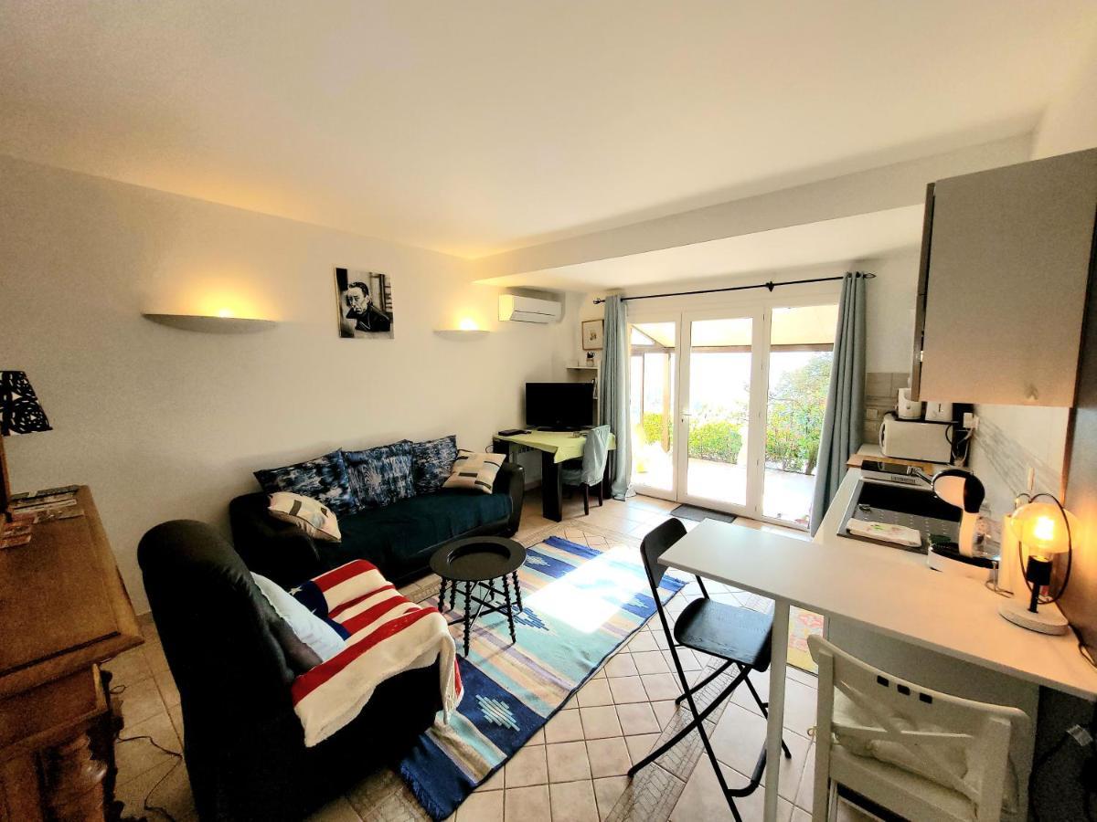 Le Nid De Darshan 2 Personnes Apartamento Collobrières
